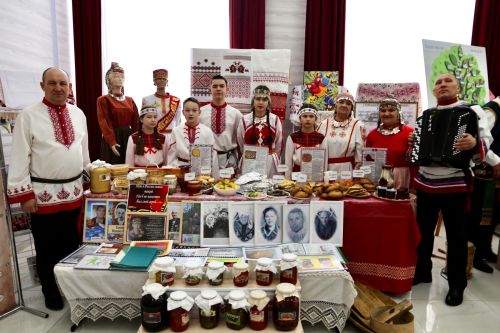Фестиваль родословной объединил семь семей Алексеевского района