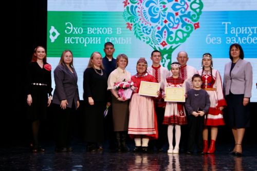 Фестиваль родословной объединил семь семей Алексеевского района