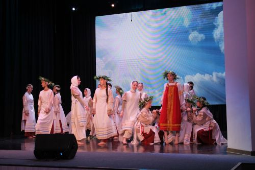 Патриотический концерт объединил культуры Алексеевского района