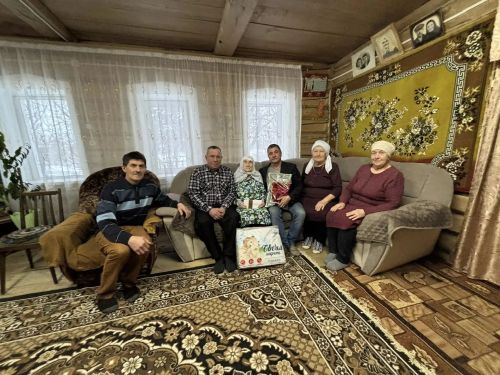Оныклар шатлыгы һәм җәмәгать хөрмәте: 90 яшьлек юбилярлар бәйрәме