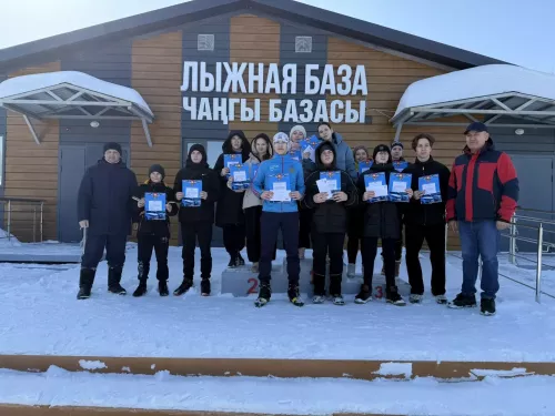 11 команд на старте: в Алексеевском районе определили лучших в лыжной эстафете