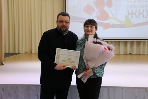 Лучших работников ЖКХ отметили в Алексеевском районе