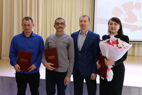Лучших работников ЖКХ отметили в Алексеевском районе