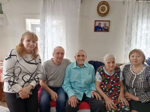 Биләр авылы кешесе: Алексей Бакланов туксан яшькә җитте