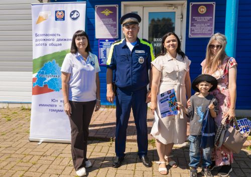 В Алексеевском районе назвали имена лучших юных художников