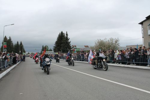 В Алексеевском прошел парад Победы