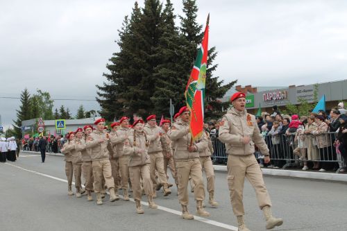 В Алексеевском прошел парад Победы