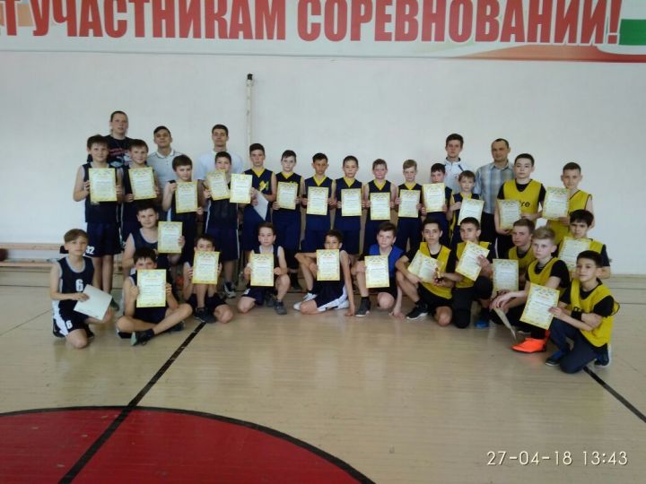 Алексеевские баскетболисты - победители турнира в Альметьевске