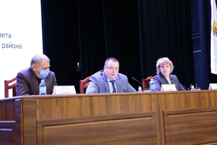 Сегодня состоялось третье заседание районного Совета Алексеевского муниципального района РТ четвертого созыва