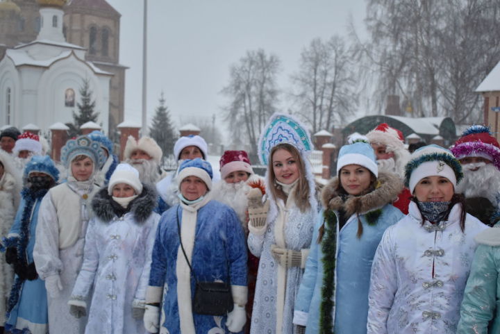 Фоторепортаж: в Алексеевском дан старт череде новогодних народных гуляний!