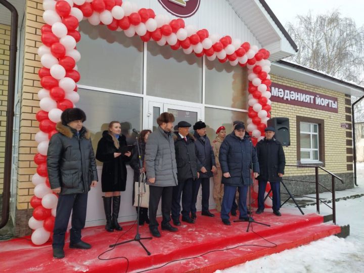 Руководитель Аппарата Президента РТ Асгат Сафаров принял участие в торжественной церемонии открытия СДК в Куркуле