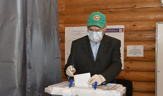 Первый Президент Татарстана принял участие в голосовании по изменению Конституции