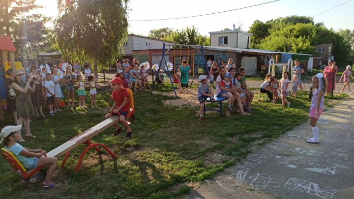 Фоторепортаж:  В Алексеевском районе состоялся праздник двора