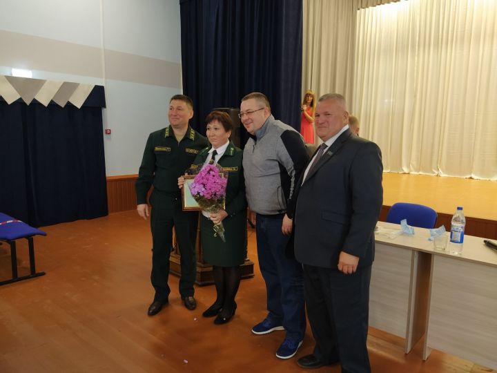 Билярцам вручили почетные награды