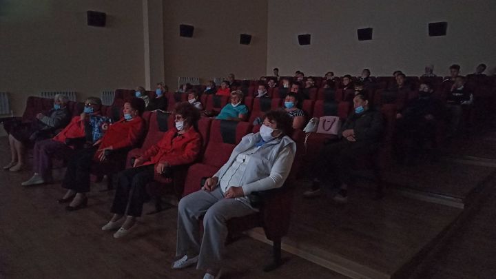 В Алексеевском для студентов колледжа показали фильм "Судьба человека"