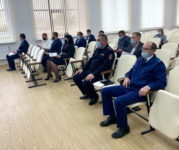 Сергей Демидов провёл заседание оперативного штаба по противодействию коронавирусной инфекции