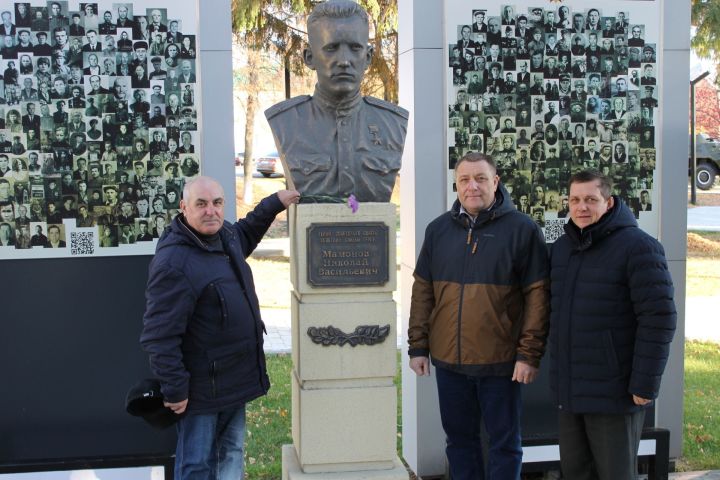 Ветераны МВД почтили память Николая Мамонова