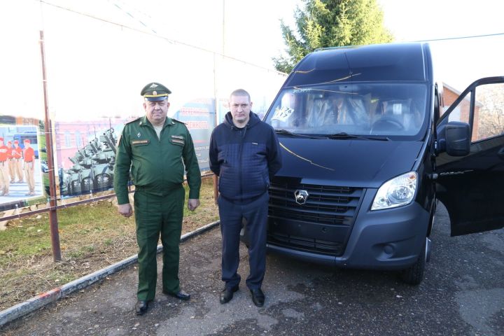 Алексеевск хәрби комиссариатына яңа «ГАЗель NEXT» тапшырылды