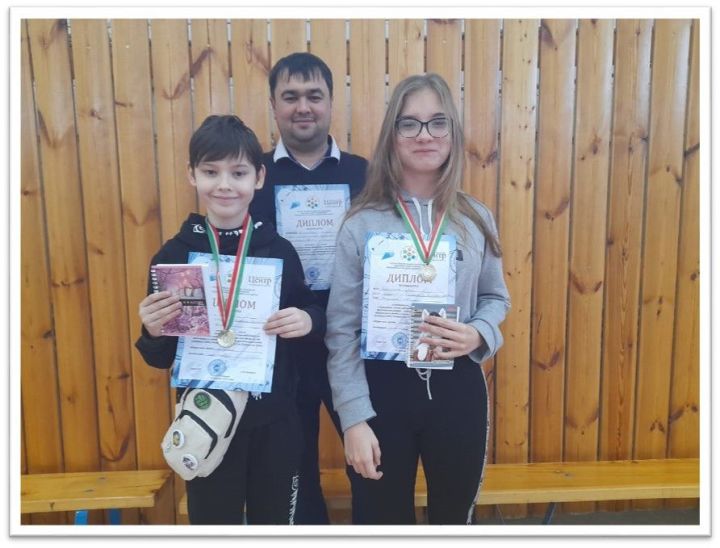 Алексеевские школьники стали победителями зональных лично-командных соревнований по простейшим пневмо-ракетомоделям