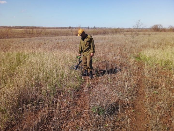 Поисковики Алексеевского района нашли на месте боев под Сталинградом три медальона с надписями и медаль «За боевые заслуги»