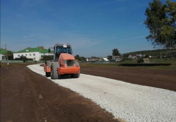 Деньги жителей Большеполянского сельского поселения пойдут на строительство дорог и не только