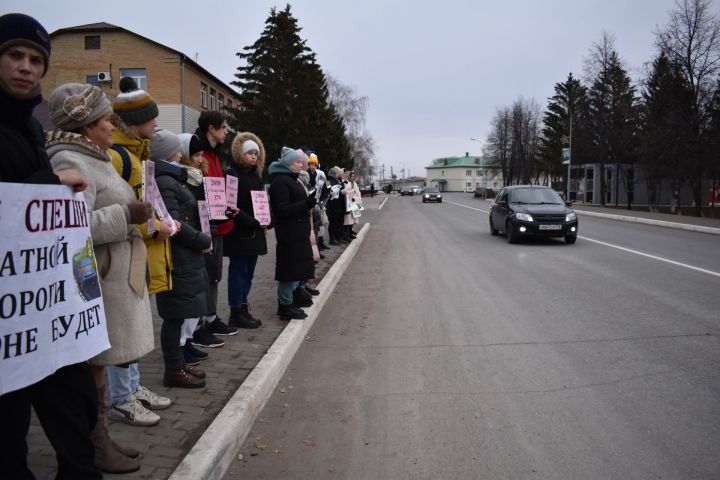 В Алексеевском прошла акция, посвященная Всемирному дню памяти жертв ДТП