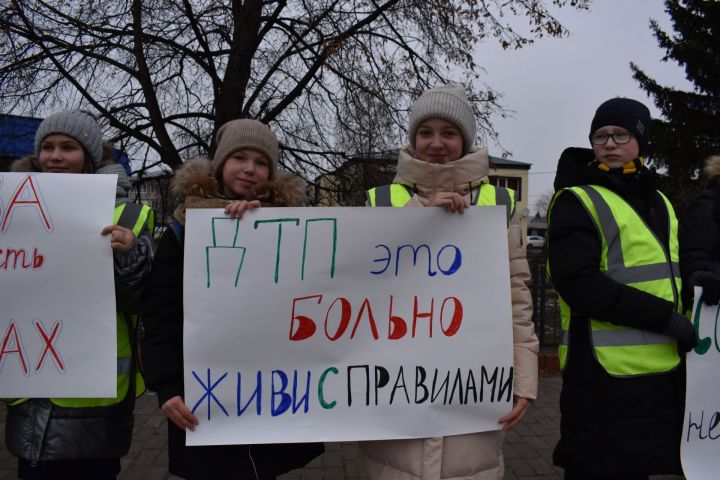 В Алексеевском прошла акция, посвященная Всемирному дню памяти жертв ДТП