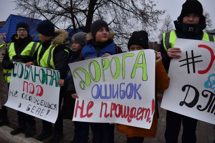 В Алексеевском прошла акция, посвященная Всемирному дню памяти жертв ДТП