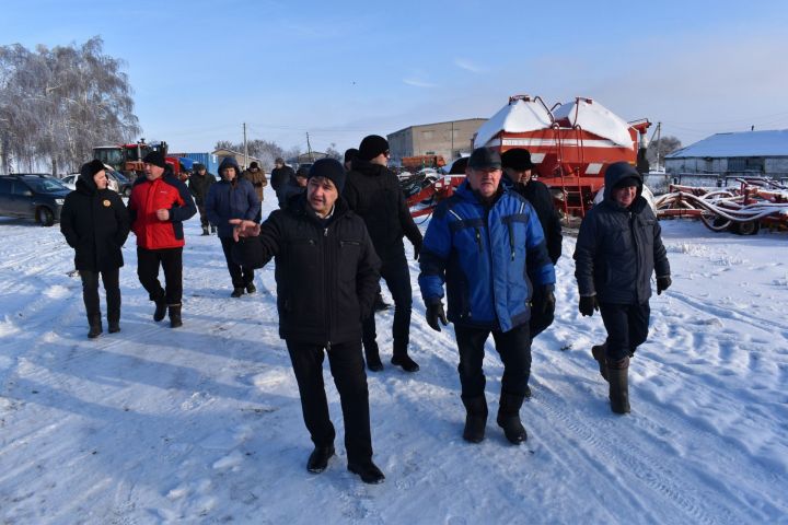 В Алексеевском районе обсудили зимовку крупного рогатого скота
