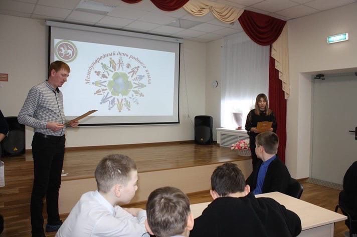 В Большетиганской школе им. А. Баттала специалисты подросткового клуба "Импульс" и отдела образования организовали квиз-игру