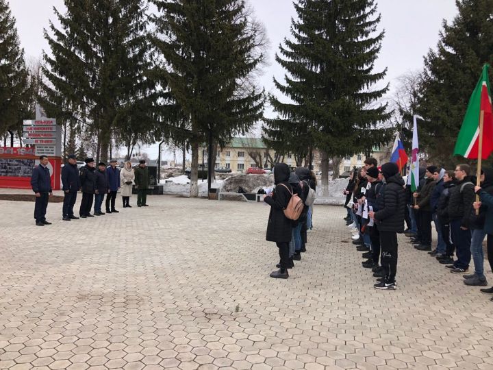 В Алексеевском прошла акция в поддержку Российской армии