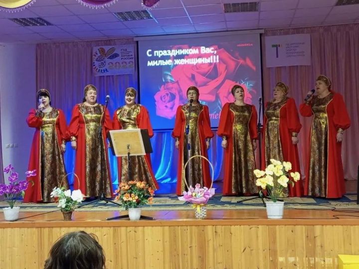 6 марта в Ялкынском СДК прошёл праздничный концерт "Для вас любимые"