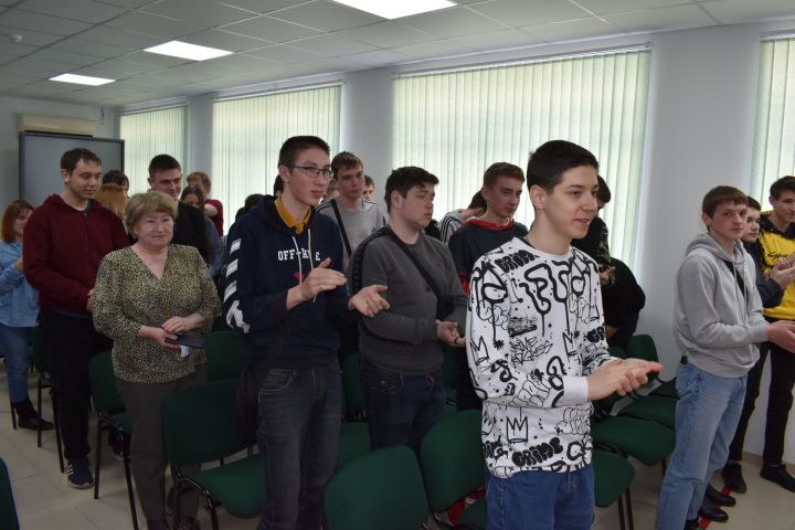 Алексеевские студенты узнали много нового о спасении и поиске космонавтов