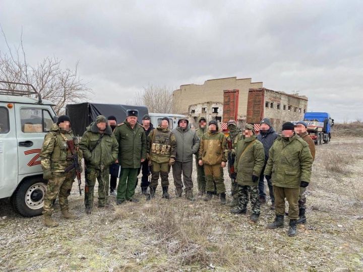 Своих не бросаем: Сергей Демидов встретился с алексеевскими бойцами в зоне СВО