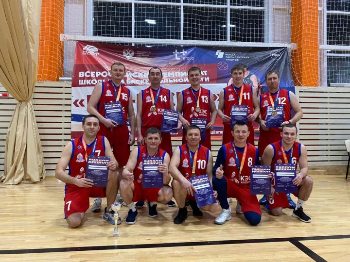 Алексеевские наставники Чемпионата Школьной баскетбольной лиги «КЭС-БАСКЕТ» вырвали победу на последней секунде