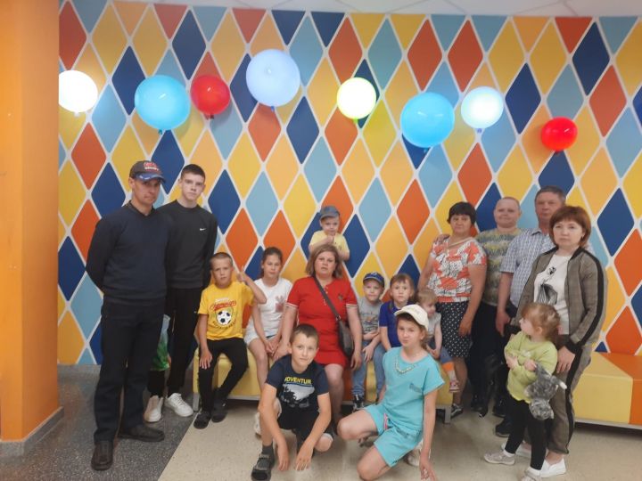 Многодетные семьи из Алексеевского посетили Казанский государственный цирк