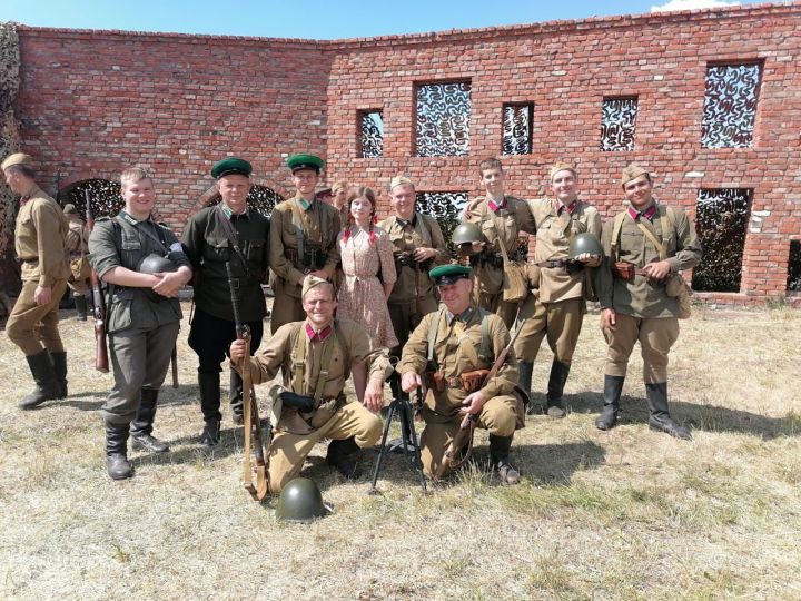 Алексеевские реконструкторы приняли участие в воссоздании боев памяти майора Гаврилова