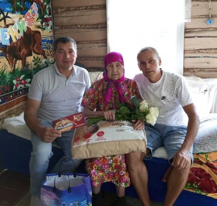 Жительница с. Чувашская Майна отметила 90-летие