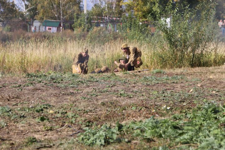 В Билярске провели военно-историческую реконструкцию боя на Днепре