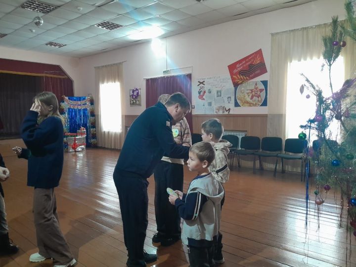 В селе Левашево прошло спортивно-развлекательное мероприятие «Нескучные каникулы»