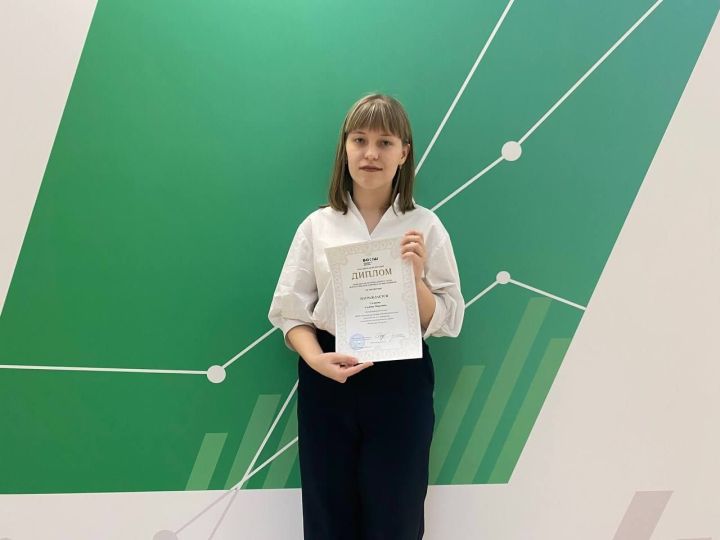 Ученица третьей школы Алексеевского стала победителем олимпиады по литературе