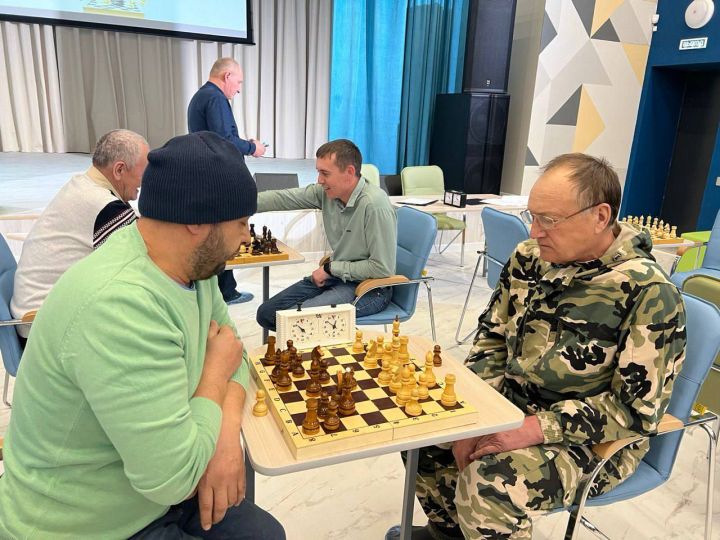 В Алексеевском состоялась шахматная встреча «Отцы и дети» в преддверии Дня Защитника Отечества