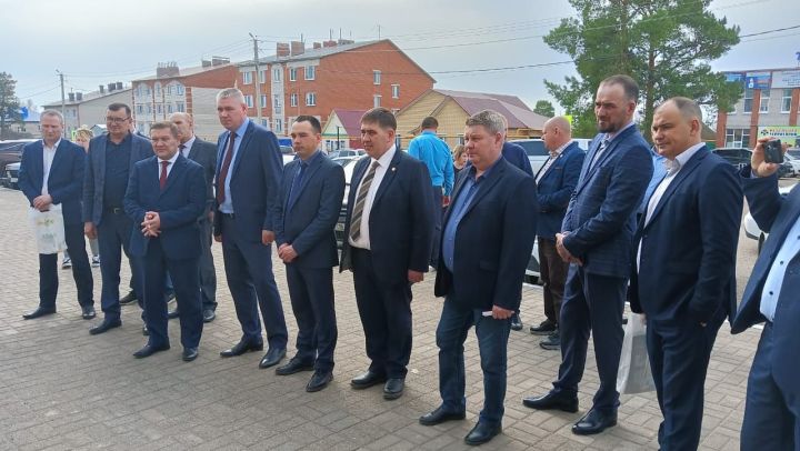Начальник молочного комплекса ЖК Левашево отмечен за труд
