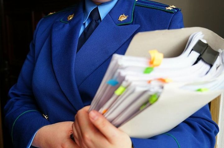Казанской межрайонной природоохранной прокуратурой проведена проверка соблюдения земельного и водного законодательства