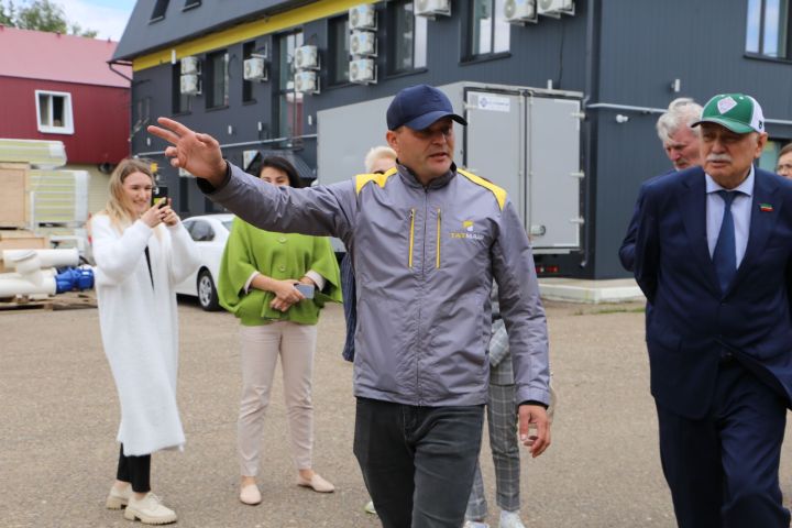 Выездное заседание комитета по бюджету, налогам и финансам в Алексеевском районе