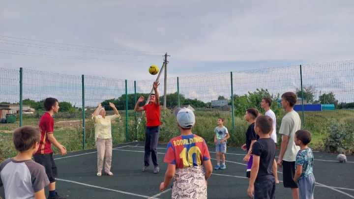 В Средних Тиганах прошло мероприятие «Скажем наркотикам-НЕТ, спорту-ДА!»