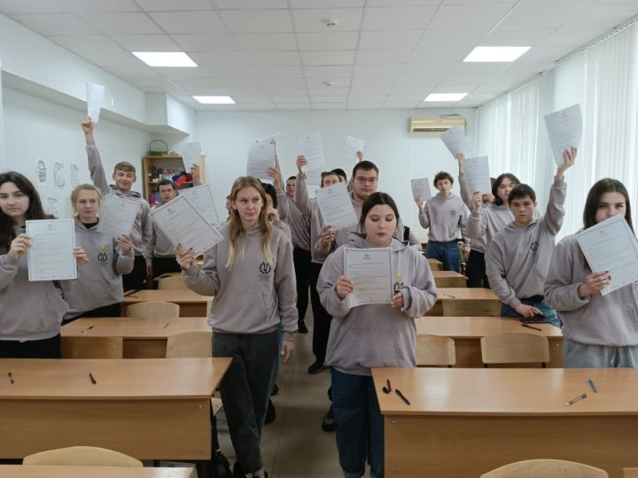 Студенты Алексеевского аграрного колледжа написали «Агродиктант»