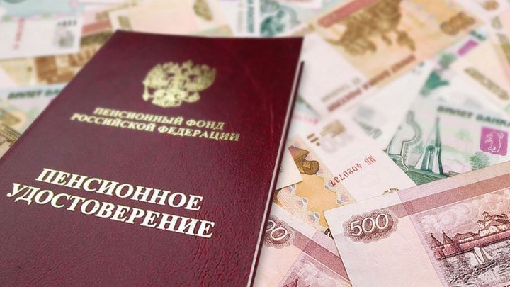 Почта России информирует татарстанцев о доставке пенсий и социальных выплат в новогодние праздники