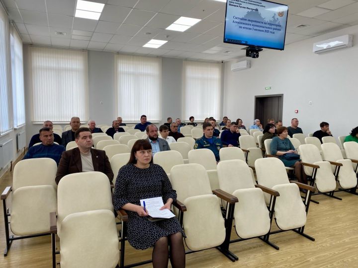 В Алексеевском районе обсудили вопросы безопасности дорожного движения