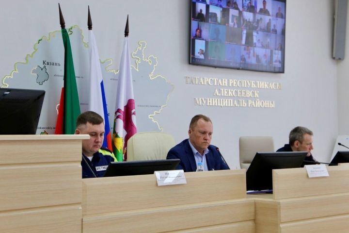 В Алексеевском районе обсудили вопросы безопасности дорожного движения